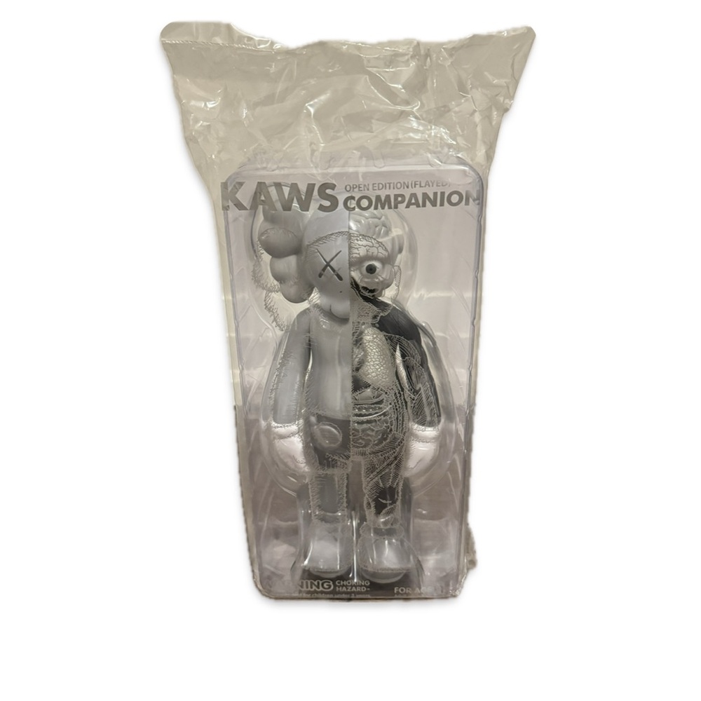 🆕BNIB KAWS Companion Flayed Open Edition Vinyl Figure Grey